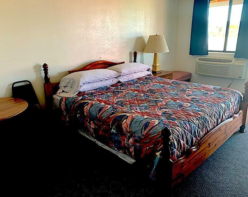 Canyons End Motel Meadview 外观 照片